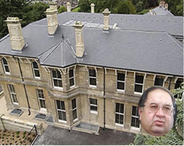 Tỷ phú Usmanov đang sở hữu biệt thự có tên Victorian, ở khu vực Beechwood, London. Lâu đài này trị giá tới 77 triệu USD.